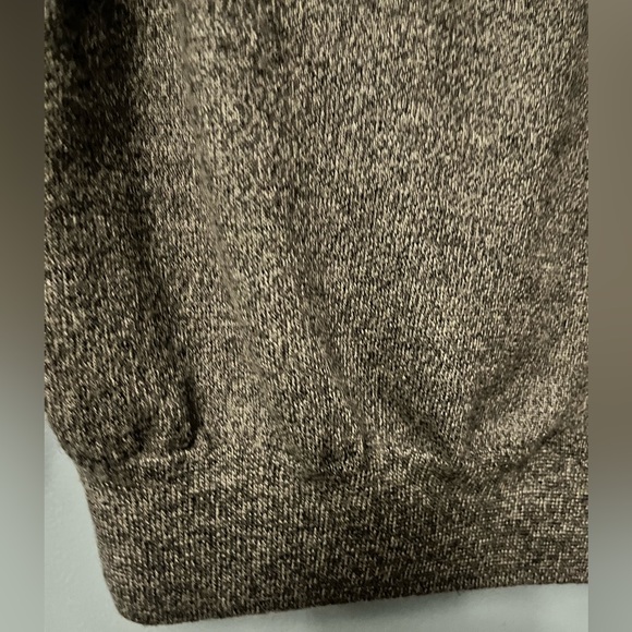 Express Italian Merino Wool Mens V Necked Sweater in Pristine Condition!! - Picture 8 of 8